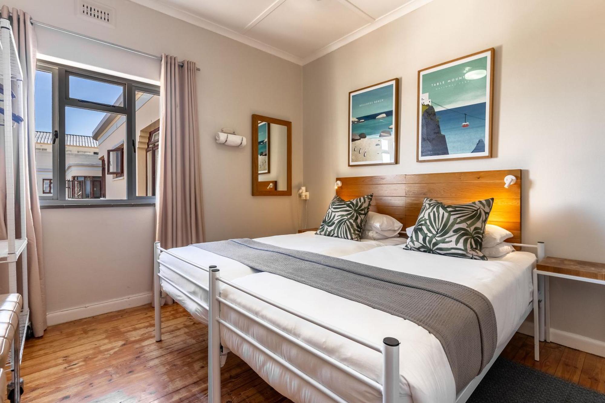 Tidal Pool Apartments - Camps Bay Kaapstad Buitenkant foto